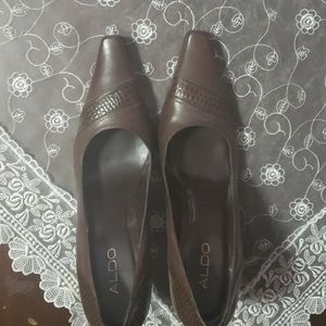 Aldo dress shoes. No box. Non-smoking home.